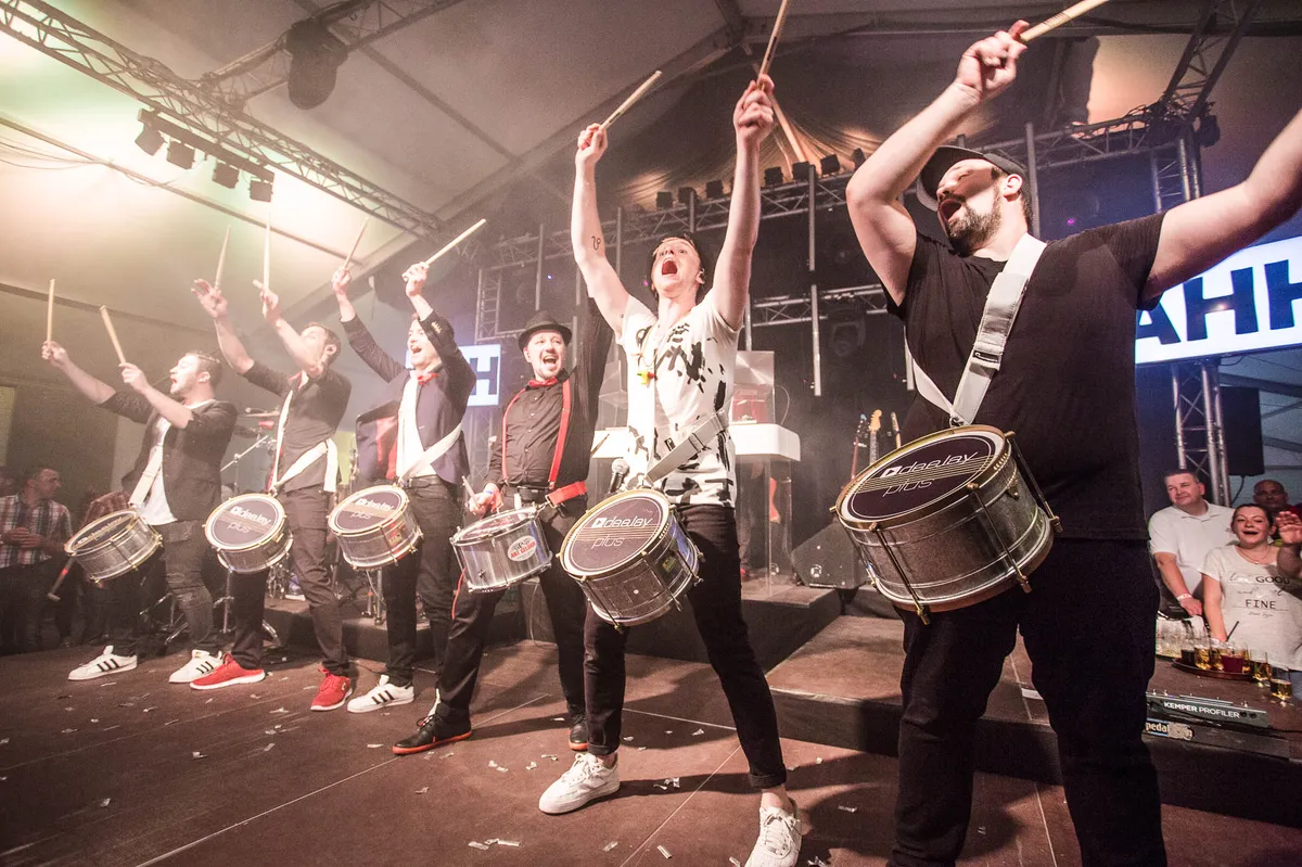 Deejay Plus feiert neuen Booking-Rekord bei 186 Beats.